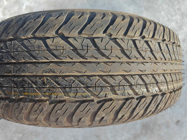 FS: 1x Dunlop AT20 grandtrek P265/65R17 110S M+S tire in Tires & Rims in Whitehorse - Image 2