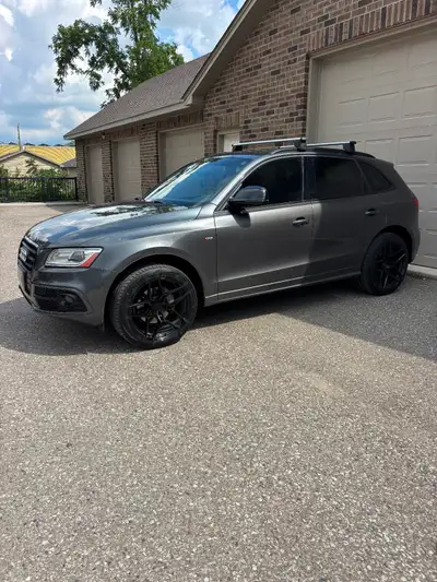 2017 Audi Q5 Sline brand new water pump from Audi dealer. I paid two grand for the rims on it now. I...