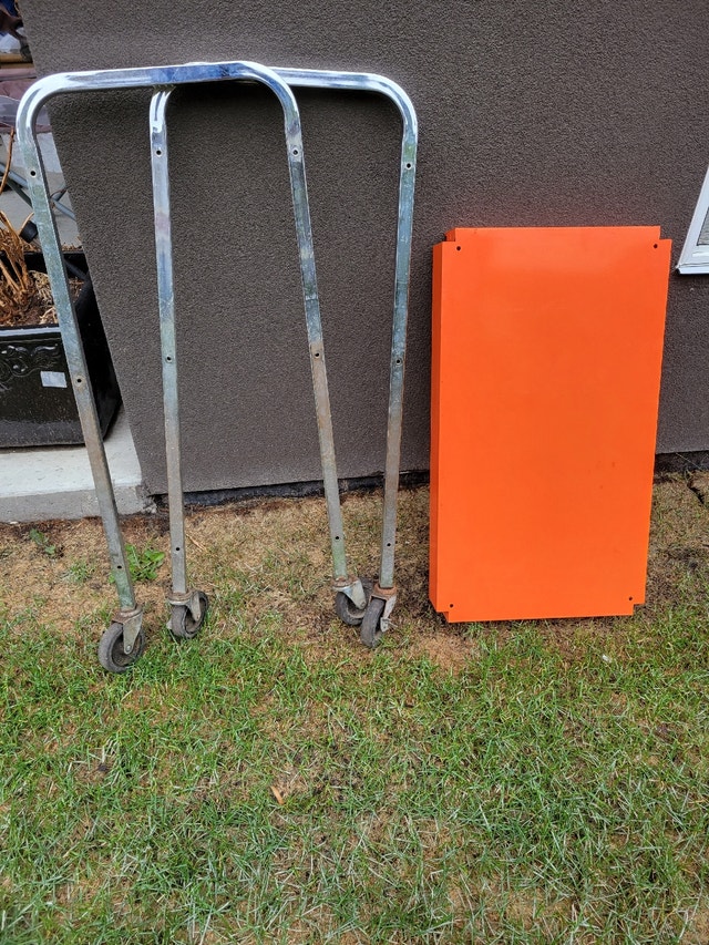 Blue point Chest/Cart Tool Storage & Benches Edmonton Kijiji