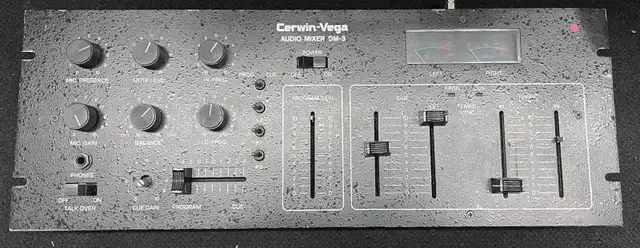 Cerwin-Vega Audio Mixer DM-3 in Performance & DJ Equipment in City of Toronto - Image 2