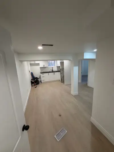 Brand new basement unit for rent all inclusive (electric, water, gas, internet) $1200. There free st...