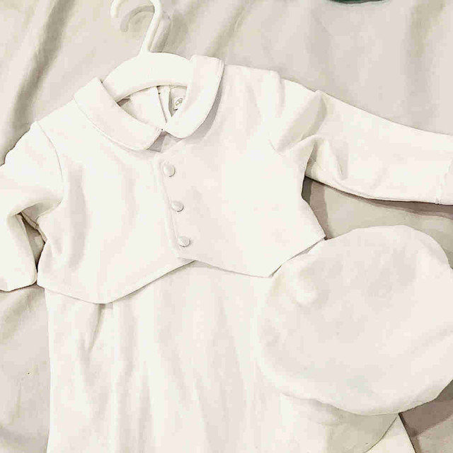  Baptism/Christening outfit for baby in Clothing - 9-12 Months in Markham / York Region