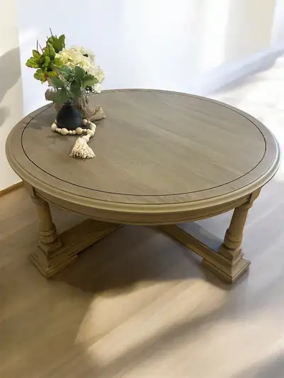 Beautifully refinished in weathered oak coffee table by Strathroy, Made in Canada. This stunner will...