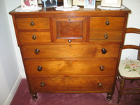 Walnut Bonnet chest - antique - beautiful condition
