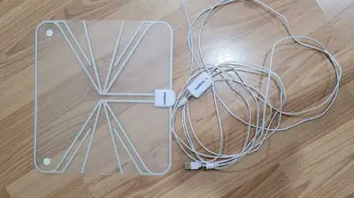 Leelbox digital TV antenna, View more