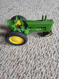 Vintage 1950 Ertl John Deere Highpost Model A Toy Tractor 