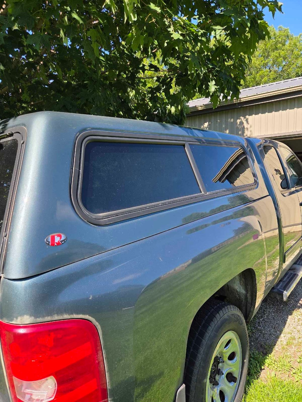 silverado LT truck topper | Other Parts & Accessories | Chatham-Kent ...