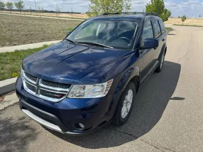 2018 Dodge Journey SXT AWD – Great family SUV with low kms! CLEAN TITLE 3.6L V6, automatic, AWD – pe...