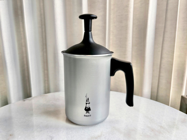 ❤️ Bialetti Dama Moka Express Pot, Milk Frother  ❤️ in Coffee Makers in St. Catharines - Image 4