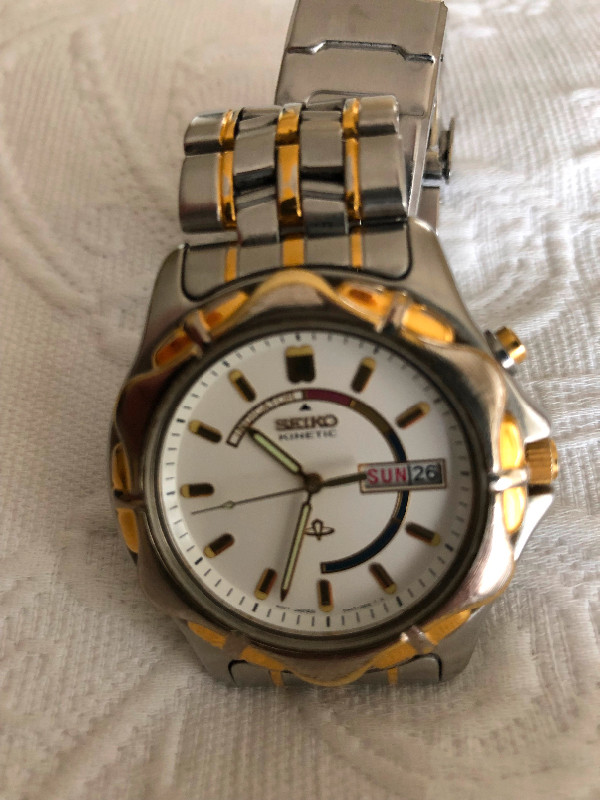 Seiko Kinetic Men’s Watch Rare 5M43-0A70 in Jewellery & Watches in St. Albert