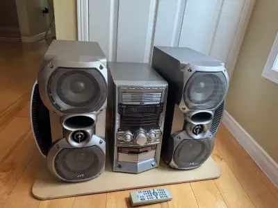 JVC CA- HX-Z30 Stereo Music system , View more