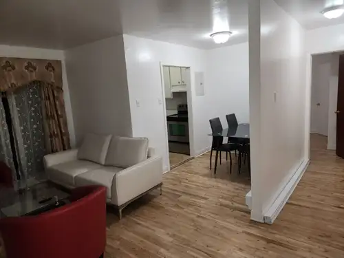 MÉTRO HENRI-BOURASSA - 3 ½ BEL APPARTEMENT PRIVÉE ÉQUIPÉ, WIFI, À LOUER DISPONIBLE MAINTENANT ! IDÉA...