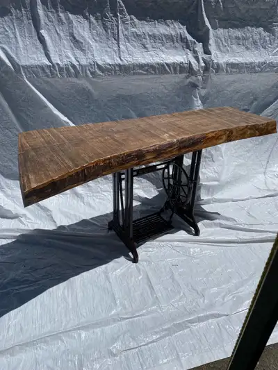Table console, View more