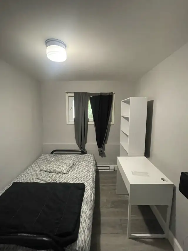 private room for rent in Room Rentals & Roommates in Dartmouth - Image 2