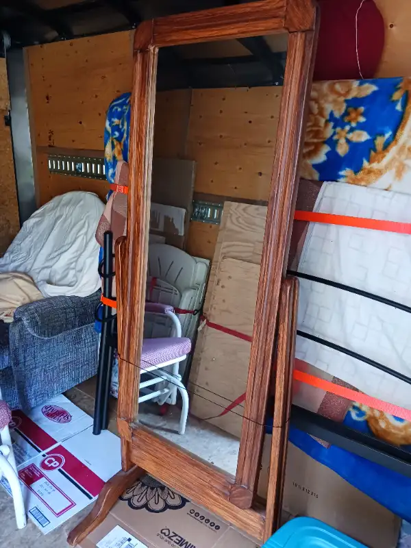 miroir en bois sur pied in Home Décor & Accents in Edmundston - Image 2