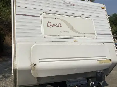 Qwest by Jayco, 240 A. Apprx. 24 feet, 2 door model, front dining area, walk around bed in back. Has...
