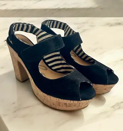 Brand new Size 10 2” platform & 3” heel (5@ total height) Velvety textured black fabric Cork platfor...