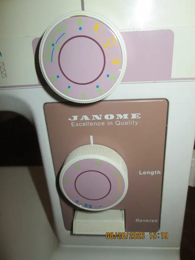 JANOME Limited Edition Sewing Machine model 344 in Hobbies & Crafts in Kingston - Image 3