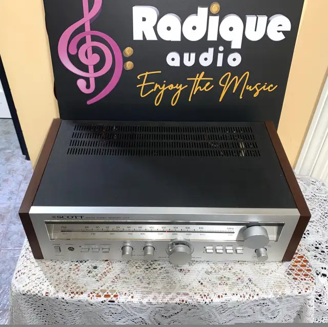 Vintage Scott 25 WPC Stereo Receiver – Silverface Classic	325R in Stereo Systems & Home Theatre in Ottawa - Image 4