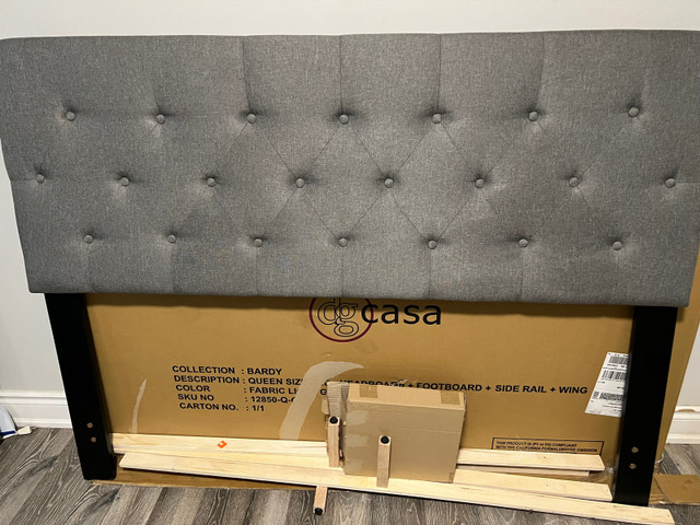 Bed  fram with head board in Beds & Mattresses in Mississauga / Peel Region - Image 2