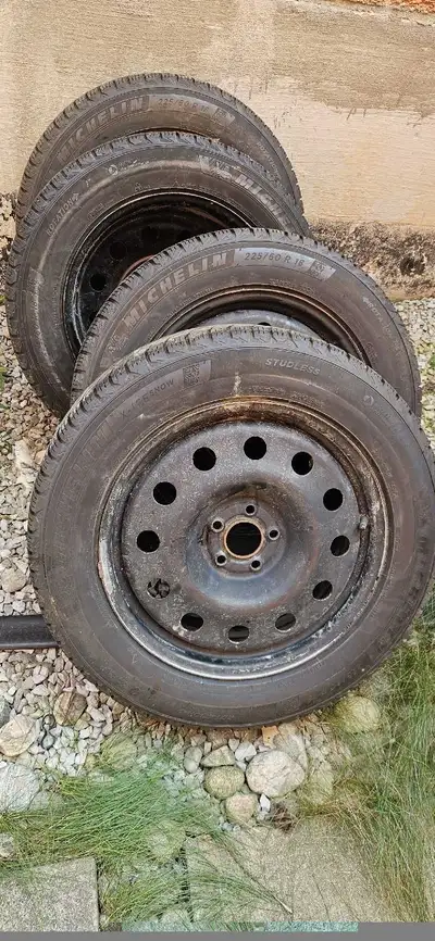 225-60r18-100h-michelin-x-ice