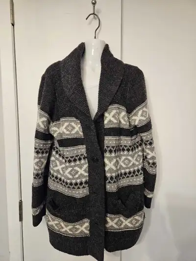 lot of jackets/Vests, View more