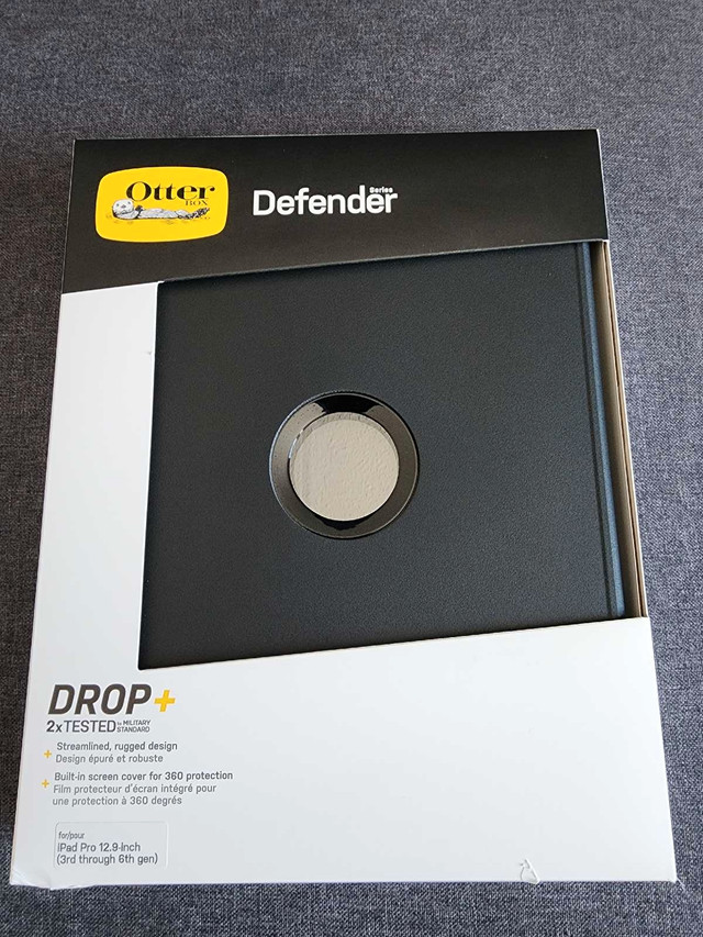 OTTERBOX DEFENDER FOR IPAD PRO 12.9" 6TH/5TH/4TH/3RD BLACK CASE in iPads & Tablets in Saskatoon