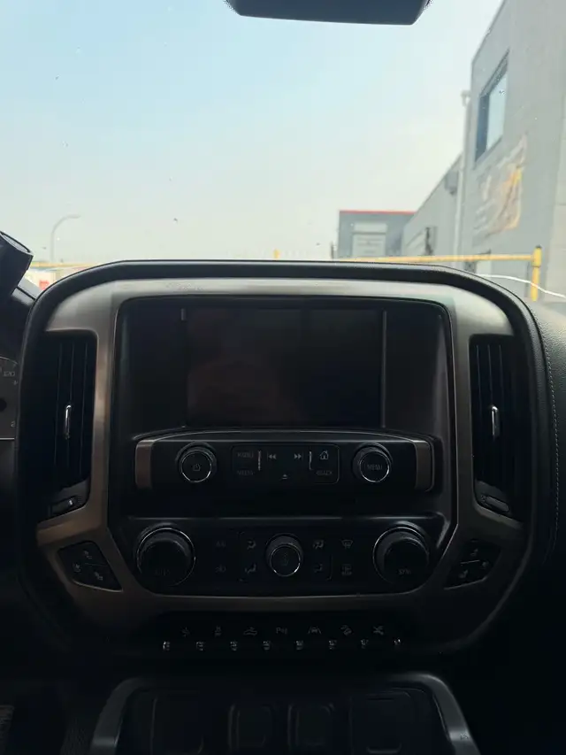 2017 Sierra Denali 553848814353797127
