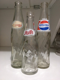 Bouteille Pepsi Cola | Kijiji à Québec : acheter et vendre sur le site de  petites annonces no 1 au Canada.