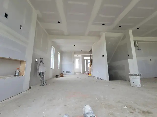 Drywall taping paint529836177003663362