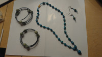 Paper bead necklace earrings and bracelets 