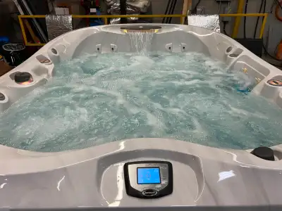 Jacuzzi J-425  **Amazing Deal**, View more