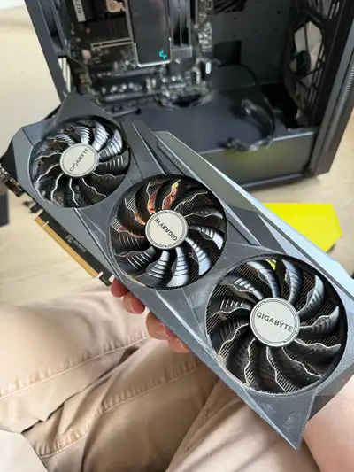 Gigabyte RTX 3080 Ti 12gb, View more