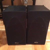 Set of Mirage Loudspeakers FRx-One bookshelf Speakers