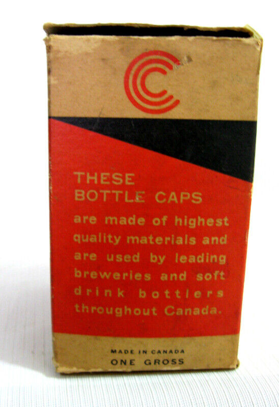 LOT D ANCIEN  BOUCHONS CONTINENTAL CAN LOT OF OLD BOTTLE CAPS dans Art et objets de collection  à Ouest de l’Île - Image 3