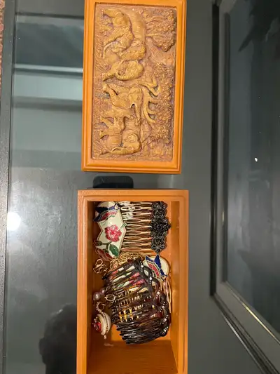 Keep your precious jewellery safe and organized with these elegant teak jewelry boxes. Perfect for s...