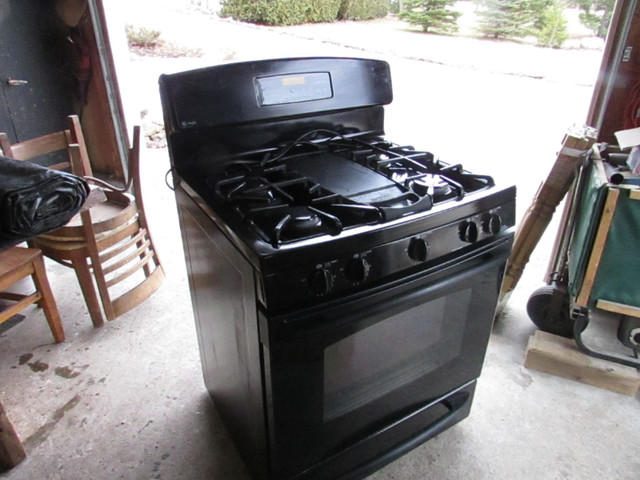 Propane stove in Stoves, Ovens & Ranges in Sudbury