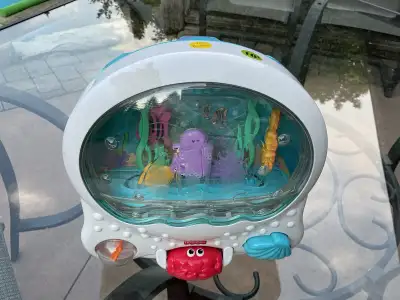 Baby Mobile / Fisher-Price Aquarium / Musical mobile, View more