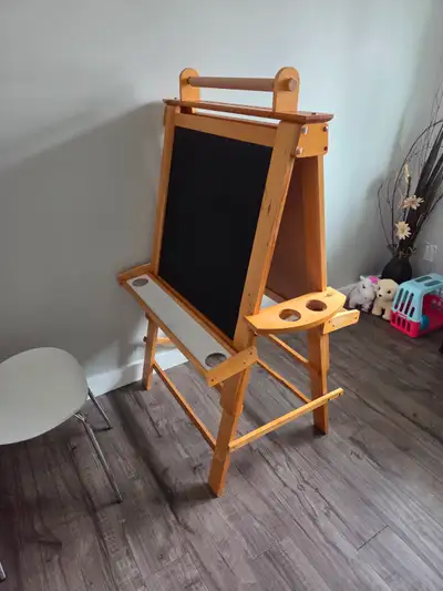 Painting easel for sale, View more