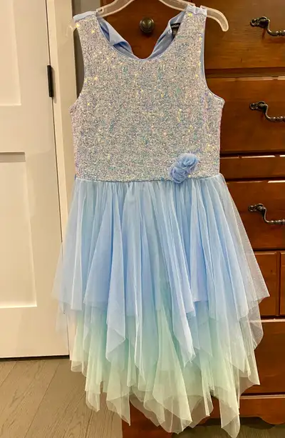 Girls party dress, View more