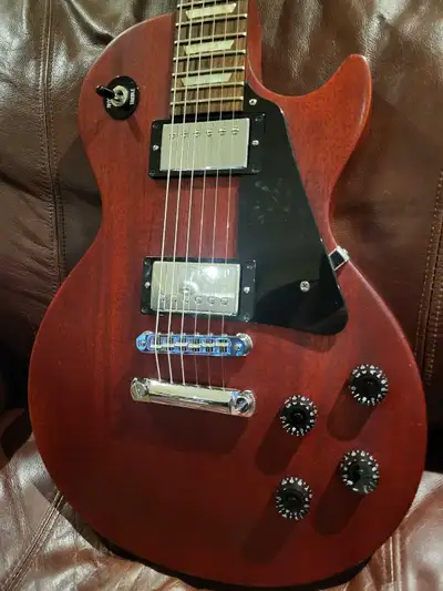 Gibson LP Studio Vintage Mahogany, View more
