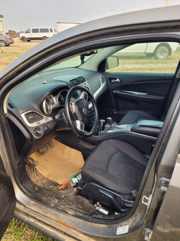 2004 infiniti FX35 parts in Auto Body Parts in Grande Prairie