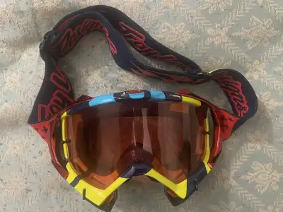 Oakley Frizm Troy Lee Designs Snowboarding Goggles, View more