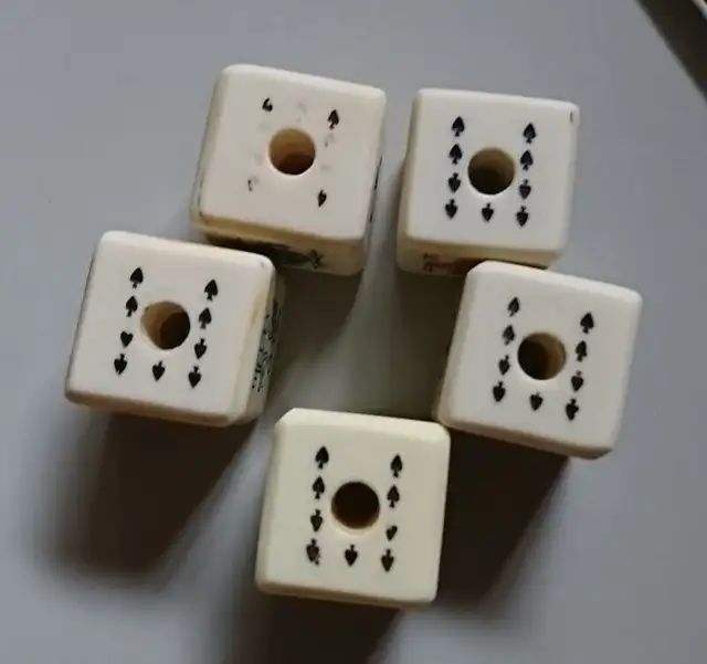 Vintage Bottle/Can Opener with 5 Dice Card Poker Handle in Arts & Collectibles in Oshawa / Durham Region - Image 8