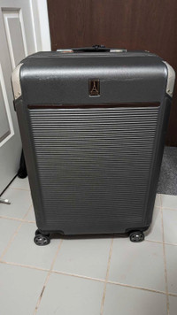 Travelpro Platinum Elite 25" MEDIUM Luggage