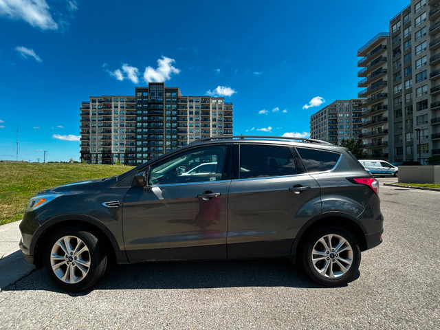 2017 FORD ESCAPE (plus 2 sets of tires)- SELLING AS IS* in Cars & Trucks in London