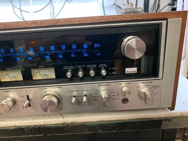 Sansui 9090 Stereo Receiver in Stereo Systems & Home Theatre in Markham / York Region - Image 5