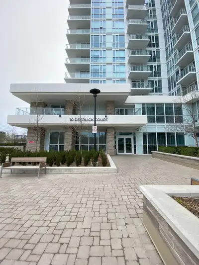 Modern 1-Bedroom + Den condo unit  available for rent