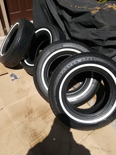 Only 850 miles on the tires