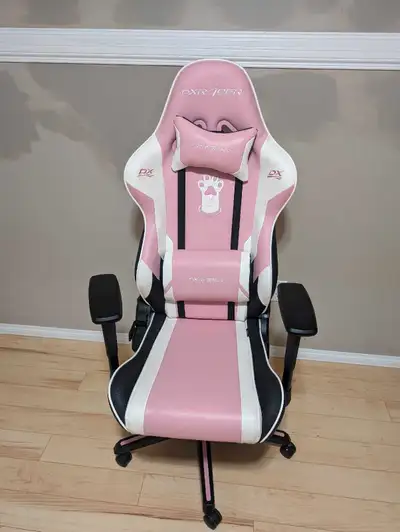 Limited edition DxRacer Pink Paw gaming chair. Great condition, barely used and basically like new c...
